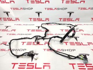 Электропроводка подъемной задней двери Tesla Model X 1 поколение 2017, 1032882-00-F, P1032882-00-F