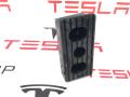 Опора под домкрат (подушка) Tesla Model X 1 поколение 2017, 1045887-00-B - фото №4