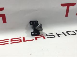 кнопка аварийной сигнализации Tesla Model S 1 поколение 2016, 6008905-00-C