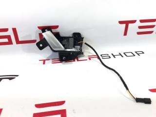 ручка внутренняя задняя правая Tesla Model S 1 поколение [рестайлинг] 2017, 1007940-00-G, 1008432-00-E