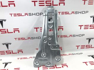 Кронштейн багажника боковой Tesla Model X 1 поколение 2017, 1051362-S0-D, 1086806-00-A