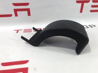 Накладка петли подъемной задней двери Tesla Model X 1 поколение 2017, 1047075-00-G
