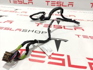 Электропроводка амортизаторов подъемной задней двери Tesla Model X 1 поколение 2017, 1063406-00-F, 1064336-00-B