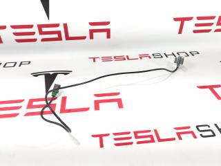 Bluetooth антенна Tesla Model X 1 поколение 2017, 1052393-00-B