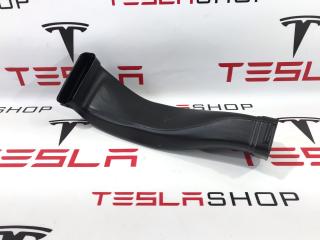 Воздуховод багажника задний Tesla Model X 1 поколение 2017, 1090889-00-A