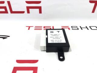 блок управления парктрониками Tesla Model X 1 поколение 2017, 1100308-00-A