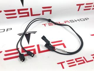 Кабель USB Tesla Model S 1 поколение [рестайлинг] 2017, 1004815-08-B