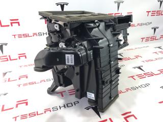 Корпус печки салона (отопитель) Tesla Model S 1 поколение [рестайлинг] 2017, 1116135-00-C, 1059591-00-F