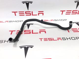 Шланги охлаждающей жидкости Tesla Model S 1 поколение [рестайлинг] 2017, 1065816-00-B