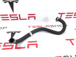 Шланги охлаждающей жидкости Tesla Model S 1 поколение [рестайлинг] 2017, 1065818-00-C