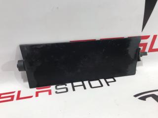 Заслонка корпуса центрального люверса Tesla Model Y 1 поколение 2020, 1494159-00-A, 1494154-00-A