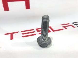 болт Tesla Model S 1 поколение [2-й рестайлинг] 2021, 1088969-00-B