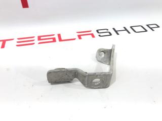 Кронштейн электропроводки стояночного тормоза Tesla Model S 1 поколение [рестайлинг] 2017, 1101850-00-B