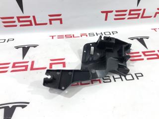 Кронштейн внутренний стойки C Tesla Model S 1 поколение [2-й рестайлинг] 2021, 1608562-00-B, 1621723-00-B