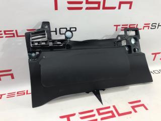 накладка на торпедо (консоль) Tesla Model S 1 поколение [2-й рестайлинг] 2021, 158285900E