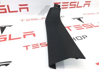 накладка двери (крышки) багажника Tesla Model S 1 поколение [рестайлинг] 2017, 1009254-00-G, 1009235-00-I