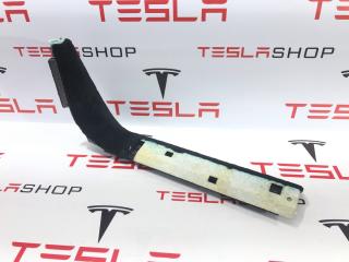 Накладка стойки А Tesla Model S 1 поколение [2-й рестайлинг] 2021, 1566074-97-B