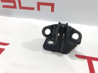 петля двери Tesla Model S 1 поколение [рестайлинг] 2017, 6009552-00-E