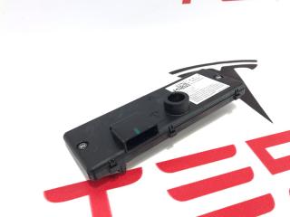 Блок иммобилайзера (SECURITY CONTROLLER) Tesla Model S 1 поколение [2-й рестайлинг] 2021, 1606557-00-C