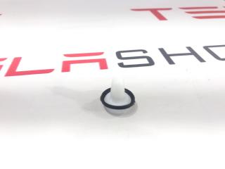 клипса Tesla Model S 1 поколение [2-й рестайлинг] 2021, 1117701-00-A, 1564769-00-B