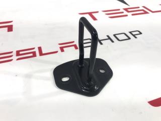 петля замка капота Tesla Model S 1 поколение [2-й рестайлинг] 2021, 1586544-00-A