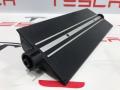 Заслонка корпуса центрального люверса Tesla Model S 1 поколение [2-й рестайлинг] 2021, 1588209-00-C, 1588212-00-A - фото №4