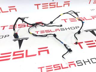 Электропроводка обшивки (карты) двери Tesla Model S 1 поколение [2-й рестайлинг] 2021, 1613836-01-C
