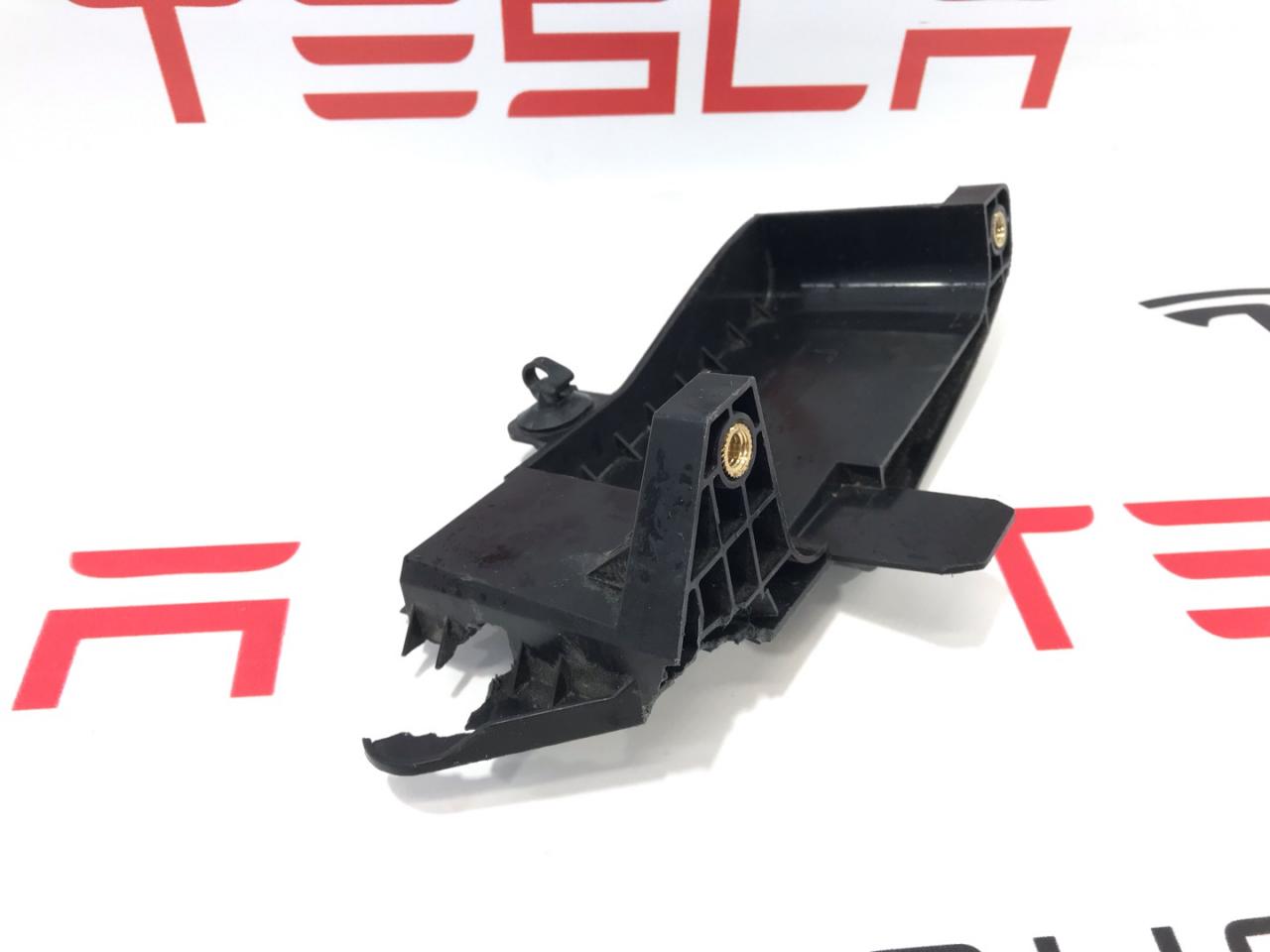 Кронштейн крепление чиллера (подрамник) Tesla Model X 1 поколение 2017, 1486472-00-B - фото №1