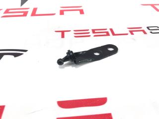 Кронштейн амортизатора капота (шаровый) Tesla Model S 1 поколение [2-й рестайлинг] 2021, 1586548-00-C, 1586549-00-A
