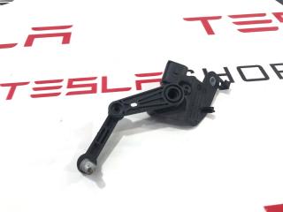 Датчик уровня пневмоподвески Tesla Model S 1 поколение [2-й рестайлинг] 2021, 1420945-00-B, 1420946-00-B