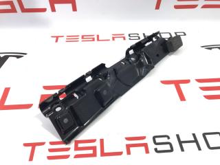 Кронштейн накладки, стойки A Tesla Model S 1 поколение [2-й рестайлинг] 2021, 1585791-00-B