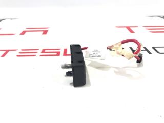 Антенна радио (фильтр) Tesla Model S 1 поколение [2-й рестайлинг] 2021, 1509421-00-B