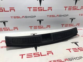 Отделка багажника пластик (под замок) Tesla Model S 1 поколение [рестайлинг] 2017, 1010824-01-D