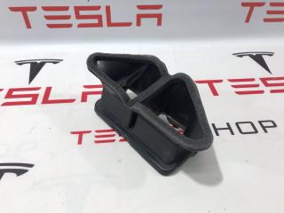 воздуховод Tesla Model Y 1 поколение 2020, 1083377-00-D, 1494714-99-E
