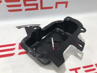 Кронштейн крепления блока управления парктроников Tesla Model S 1 поколение 2016, 1008903-00-B