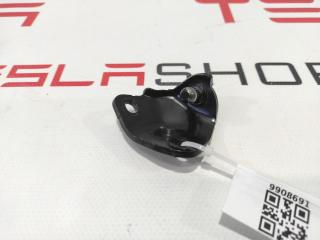 Кронштейн амортизатора крышки багажника (шаровый) Tesla Model X 1 поколение 2017, 1046610-00-A