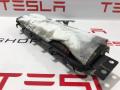 подушка безопасности коленная Tesla Model Y 1 поколение 2020, 1077826-00-D, 1143753-00-A - фото №5