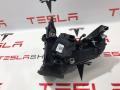 Воздуховод центральной консоли Tesla Model S 1 поколение [2-й рестайлинг] 2021, 1613661-00-A, 1622630-00-B, 1628375-00-A, 1588304-00-A - фото №4