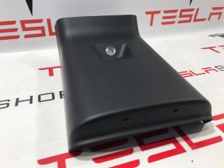 Декоративная накладка центральной консоли Tesla Model S 1 поколение [2-й рестайлинг] 2021, 1546129-00-D, 1564400-24-C, 1564483-00-B, 1614323-04-B, 1564484-00-A, 1623014-00-A