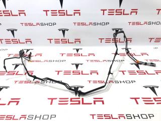 трубка тормозная Tesla Model X 1 поколение 2017, 1027712-00-E