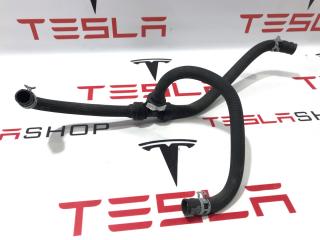 Шланги охлаждающей жидкости Tesla Model X 1 поколение 2017, 1041566-00-E