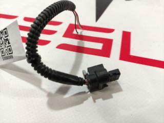разъем (фишка) проводки Tesla Model S 1 поколение [рестайлинг] 2020, 1004420-04-T, 805-121-521