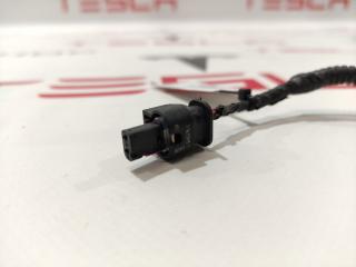 Фишка (разъем) электропроводка подкапотная Tesla Model X 1 поколение 2017, 1036885-00-E, 1058358-03-C, 1072447-82-A, 1-1670915-1