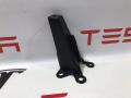 Кронштейн пластика стеклоочистителей Tesla Model X 1 поколение 2017, 1055405-00-B, 1036245-00-B - фото №4