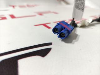 Фишка (разъем) электропроводка подкапотная Tesla Model X 1 поколение 2017, 1082436-02-B