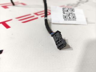 Фишка (разъем) электропроводка подкапотная Tesla Model X 1 поколение 2017, 1082436-02-B