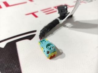 Фишка (разъем) электропроводка подкапотная Tesla Model X 1 поколение 2017, 1082436-02-B, 1507950-00-A