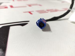 Фишка (разъем) электропроводка подкапотная Tesla Model X 1 поколение 2017, 1082436-02-B, 1507950-00-A