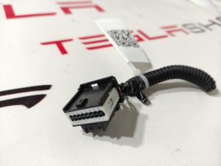 Фишка (разъем) электропроводка подкапотная Tesla Model X 1 поколение 2017, 1082436-02-B, 1507950-00-A