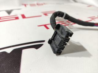 Фишка (разъем) электропроводка подкапотная Tesla Model X 1 поколение 2017, 1082436-02-B, 1507950-00-A